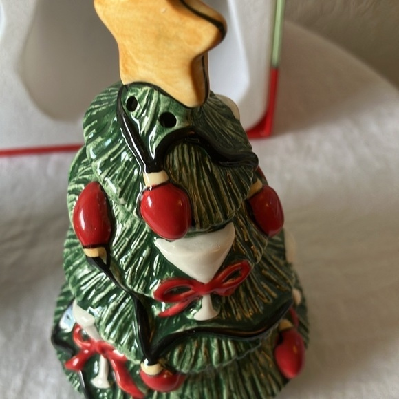 Fitz & Floyd: 2006 Cheers Snowman/Christmas Tree- Salt & Pepper Shaker - Picture 13 of 15